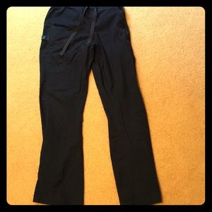 Spread Good Cheer Scrub Bottoms, Size Small